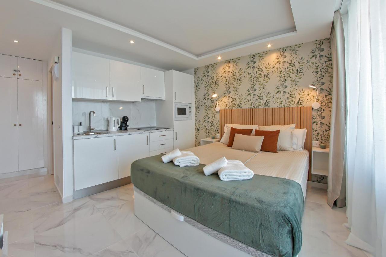 Stylish Modern Studio With Ocean View And Pools, 1001, Ponderosa Playa de las Américas Kültér fotó