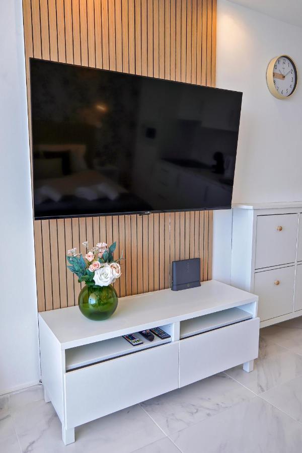 Stylish Modern Studio With Ocean View And Pools, 1001, Ponderosa Playa de las Américas Kültér fotó